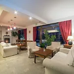Smilen Hotel 3*