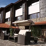 Smilen Hotel