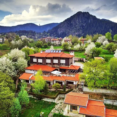 Smilen Smolyan