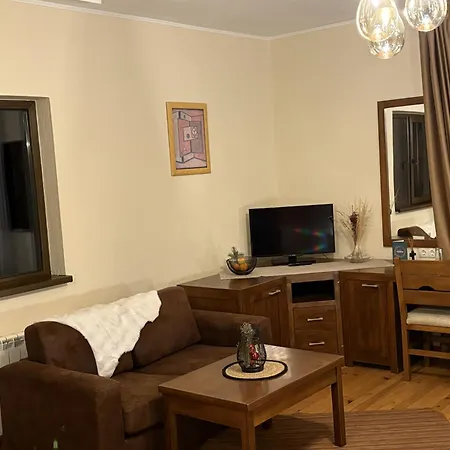 Smilen Hotel 3*