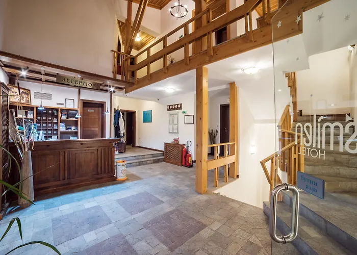 فندق Smilen سموليان